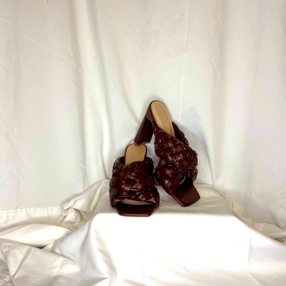 Brown Mules